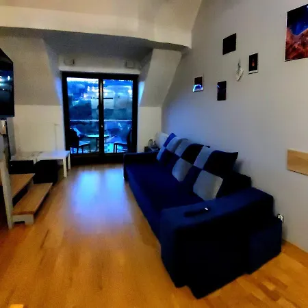 My Universe Rainbow Hill Appartement *